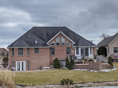 'Bella Villa' Ranch is a single-story home with a 2-car attached - photo 2