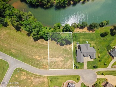Welcome to one of WindRiver's most captivating waterfront - photo 9