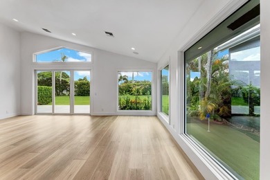 Completely Renovated 3 bedroom, 3.5 baths plus Den Home in Palm - photo 12
