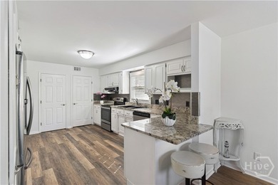 Renovated Coastal 5BR/3.5BA 2300sqft Single Family Home on Saint - photo 8
