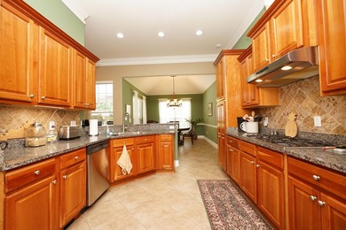 Gorgeous move-in-ready home on an oversized lot! This - photo 23
