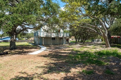 Welcome to 120 Retama Lane, a versatile Rockport property - photo 3