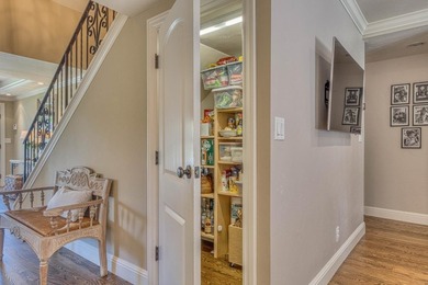 Nestled in the desirable Toro Park Estates, this beautifully - photo 24