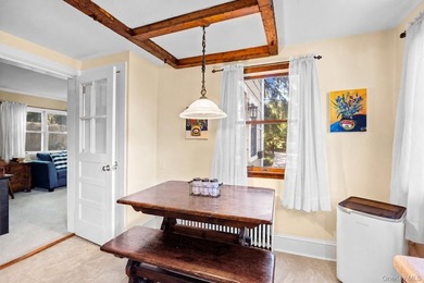 Welcome to this wonderful, expanded Colonial with a spacious - photo 24