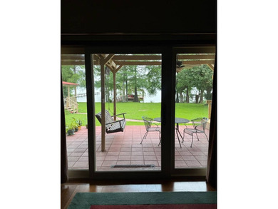 On Lake Saint John, this lovely property offers a stunning - photo 6
