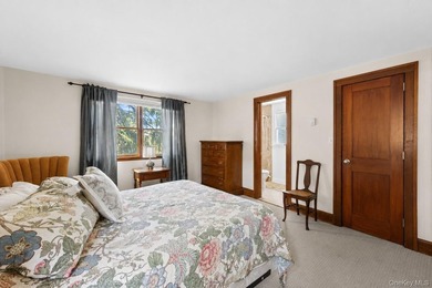 Welcome to this wonderful, expanded Colonial with a spacious - photo 29
