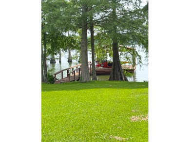 On Lake Saint John, this lovely property offers a stunning - photo 9