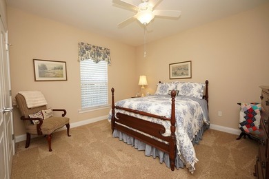 Gorgeous move-in-ready home on an oversized lot! This - photo 32