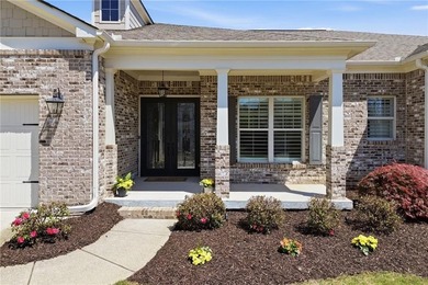 Welcome to a perfect 10 in the highly sought-after Soleil - photo 2