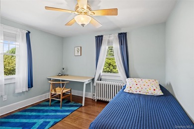 Welcome to this wonderful, expanded Colonial with a spacious - photo 36