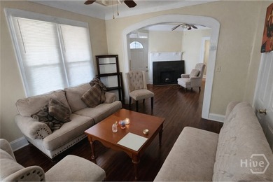 928 West Victory Drive presents a stabilized, income-producing - photo 8