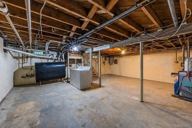 Welcome to this wonderful, expanded Colonial with a spacious - photo 40