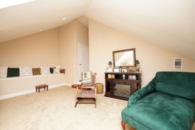 Gorgeous move-in-ready home on an oversized lot! This - photo 42