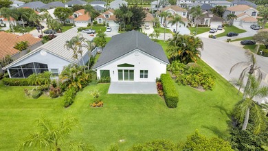 Completely Renovated 3 bedroom, 3.5 baths plus Den Home in Palm - photo 43