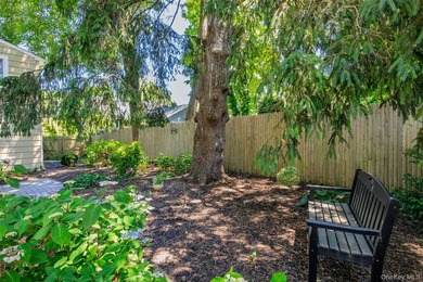 Welcome to this wonderful, expanded Colonial with a spacious - photo 45