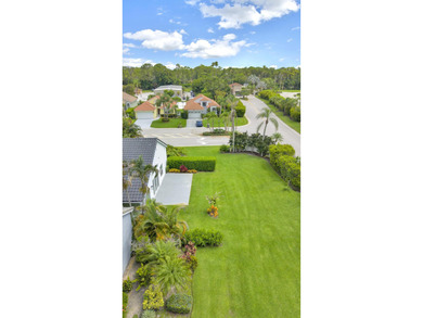 Completely Renovated 3 bedroom, 3.5 baths plus Den Home in Palm - photo 45