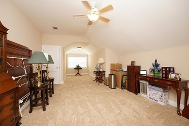 Gorgeous move-in-ready home on an oversized lot! This - photo 46