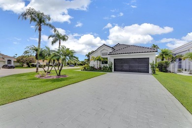Completely Renovated 3 bedroom, 3.5 baths plus Den Home in Palm - photo 50