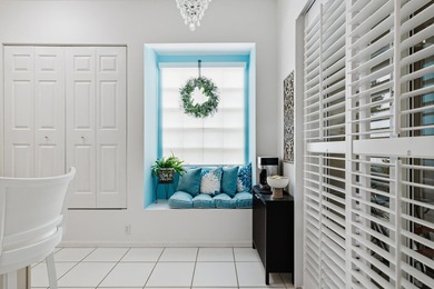 Move right into this beautifully updated 2-bedroom plus den home - photo 6