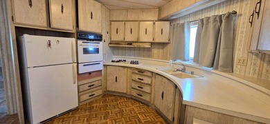 Don't Miss This Rare Opportunity - Your Dream Starter Home - photo 8