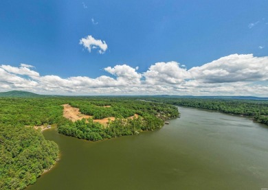 Lake Lot For Sale in Hot Springs, Arkansas