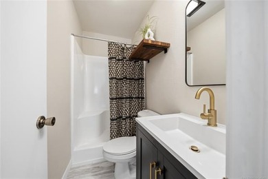 Experience lakefront living in this beautifully renovated home - photo 12