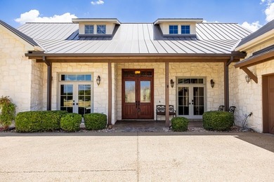 Enjoy gracious indoor and outdoor living from this beautiful one - photo 41