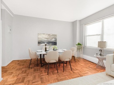 Welcome to this lovely one bedroom apartment with natural - photo 3