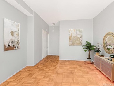 Welcome to this lovely one bedroom apartment with natural - photo 4