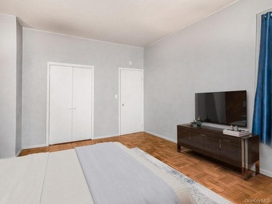 Welcome to this lovely one bedroom apartment with natural - photo 8