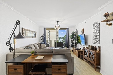 Beautifully maintained residence in the sought-after Flagler - photo 2