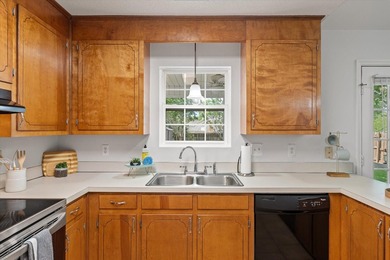 Welcome home to 8655 Bentwood Drive in North Charleston, South - photo 13