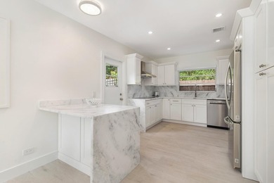 Beautifully Renovated Northwood Single-Family Home. Discover - photo 14