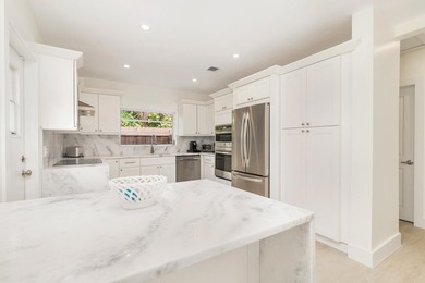 Beautifully Renovated Northwood Single-Family Home. Discover - photo 15