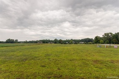 Vacant land in the prestigious Timber Point Estates ready for - photo 25