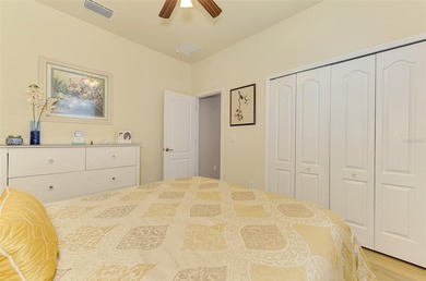 Welcome to this meticulously maintained MOVE-IN-READY Tivoli - photo 33