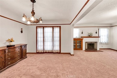 This charming, well-cared-for home offers a spacious layout with - photo 4