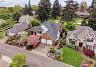 So much to offer in this great home. High quality throughout - photo 2
