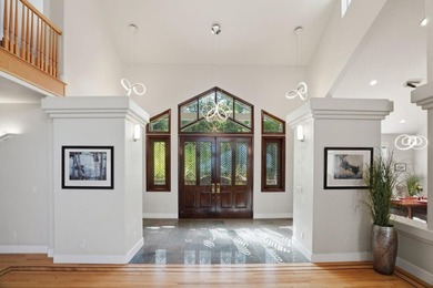LUXURIOUS CHALET MINUTES FROM SARATOGA VILLAGE | Unfolding - photo 4