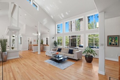 LUXURIOUS CHALET MINUTES FROM SARATOGA VILLAGE | Unfolding - photo 6
