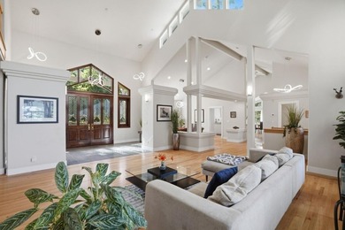 LUXURIOUS CHALET MINUTES FROM SARATOGA VILLAGE | Unfolding - photo 9