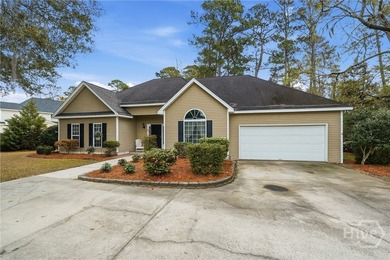 Nestled on a quiet dead-end street in the desirable Olde Towne - photo 3
