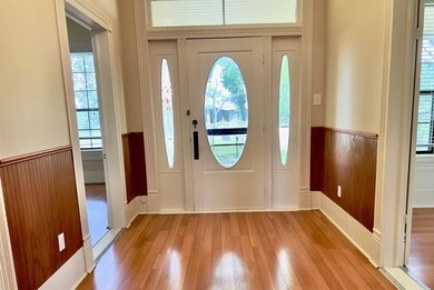 Rare opportunity to acquire a home in the heart of the hill - photo 14