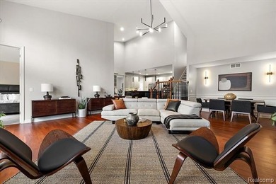 **LUXURY MODERN CONDO IN TROY** New HVAC system with a 10-year - photo 17