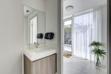 Experience the best of Fort Lauderdale Beach living at Tiffany - photo 17