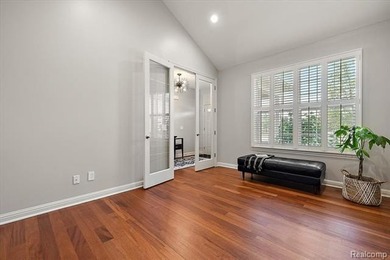 **LUXURY MODERN CONDO IN TROY** New HVAC system with a 10-year - photo 21