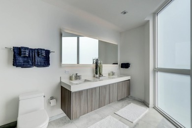 Experience the best of Fort Lauderdale Beach living at Tiffany - photo 23