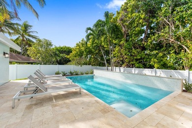 Don't miss this spectacular newly renovated, spacious concrete - photo 23