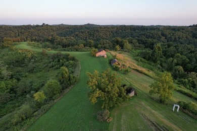 Discover the perfect blend of privacy, beauty, and opportunity - photo 23