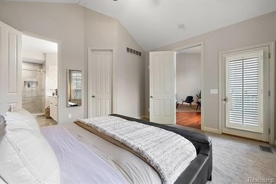 **LUXURY MODERN CONDO IN TROY** New HVAC system with a 10-year - photo 25
